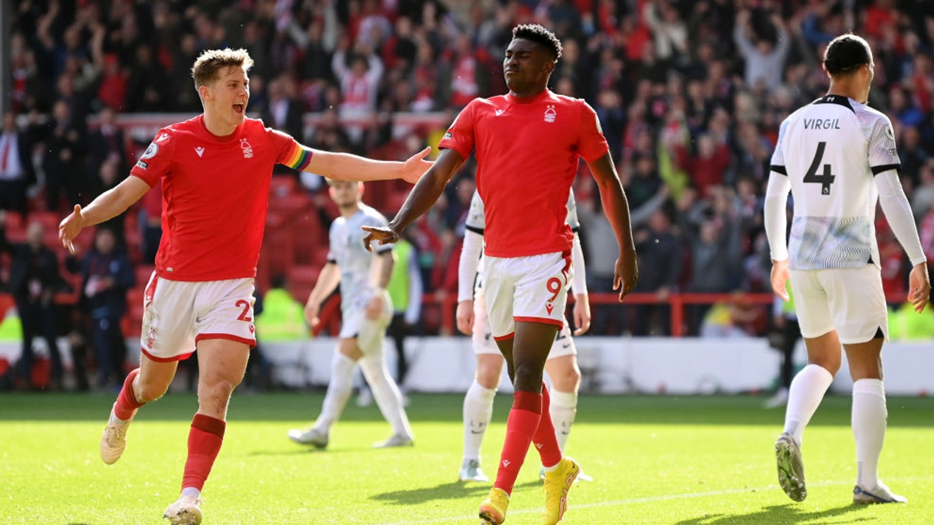 有支出作出 有支出作出